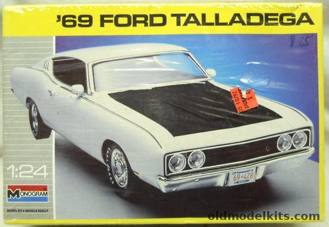Monogram 1/24 1969 Ford Talladega 428 - (Cobra Jet Torino), 2912 plastic model kit